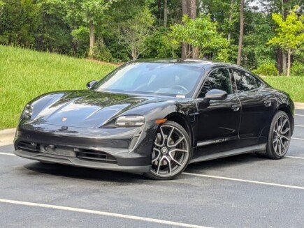 Photo 1 for 2022 Porsche Taycan