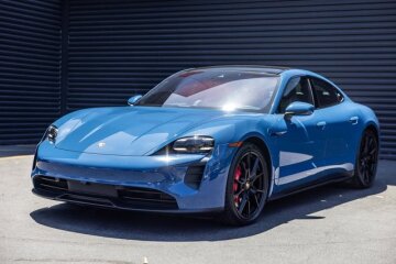 2022 Porsche Taycan GTS