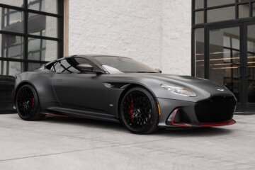 2023 Aston Martin DBS