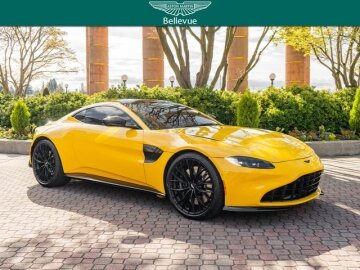 2023 Aston Martin V8 Vantage Coupe