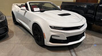 2023 Chevrolet Camaro SS Convertible w/ 2SS