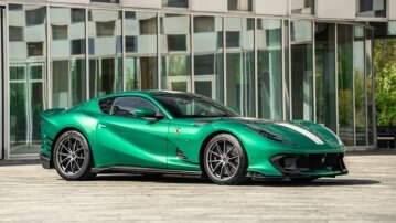 2023 Ferrari 812 Competizione