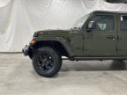 Thumbnail Photo 5 for New 2023 Jeep Gladiator Sport
