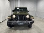 Thumbnail Photo 2 for New 2023 Jeep Gladiator Sport