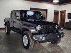 Thumbnail Photo 2 for 2023 Jeep Gladiator