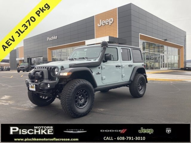 New 2023 Jeep Wrangler