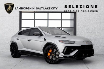 Photo 1 for 2023 Lamborghini Urus Performante