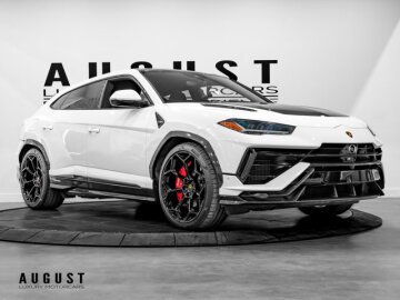 2023 Lamborghini Urus Performante