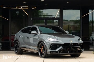 2023 Lamborghini Urus Performante