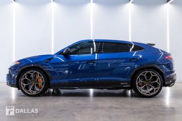 2023 Lamborghini Urus Performante