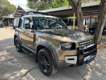 2023 Land Rover Defender