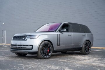 2023 Land Rover Range Rover SE
