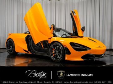 2023 McLaren 720S