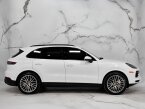 Thumbnail Photo 3 for 2023 Porsche Cayenne