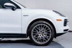 Thumbnail Photo 6 for 2023 Porsche Cayenne