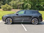 Thumbnail Photo 1 for 2023 Porsche Cayenne Turbo S E-Hybrid