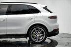 Thumbnail Photo 6 for 2023 Porsche Cayenne