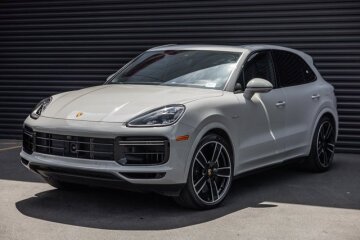 2023 Porsche Cayenne