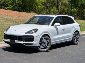 2023 Porsche Cayenne Turbo