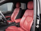Thumbnail Photo 4 for 2023 Porsche Macan