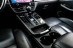 Thumbnail Photo 4 for 2023 Porsche Macan