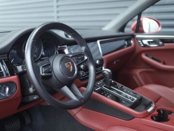 2023 Porsche Macan