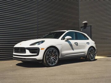 2023 Porsche Macan S