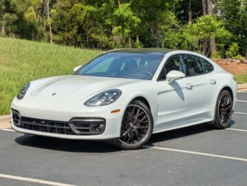 2023 Porsche Panamera