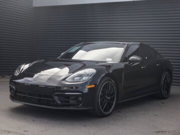 2023 Porsche Panamera