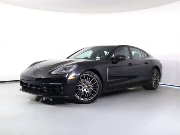 2023 Porsche Panamera