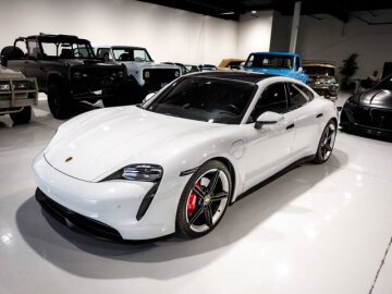 2023 Porsche Taycan