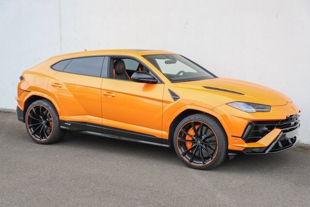 2024 Lamborghini Urus
