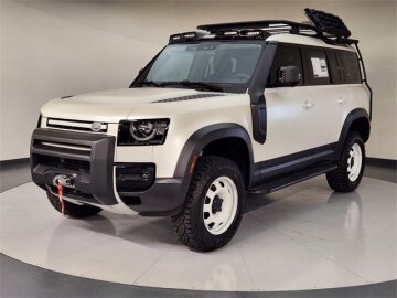 New 2024 Land Rover Defender