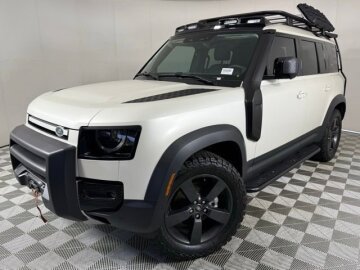 New 2024 Land Rover Defender