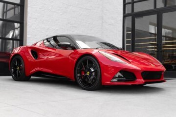 2024 Lotus Emira