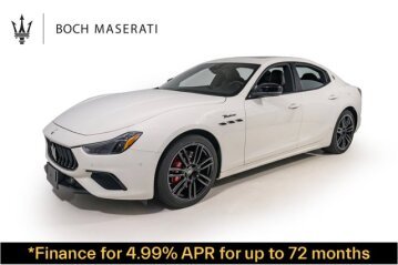 New 2024 Maserati Ghibli Modena