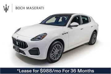 New 2024 Maserati Grecale GT