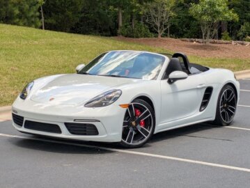2024 Porsche 718 Boxster S
