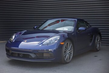 2024 Porsche 718 Cayman