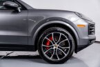 Thumbnail Photo 6 for 2024 Porsche Cayenne S