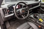 Thumbnail Photo 3 for 2024 Porsche Cayenne