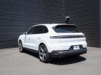 Thumbnail Photo 2 for 2024 Porsche Cayenne