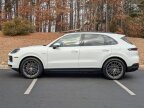 Thumbnail Photo 1 for 2024 Porsche Cayenne E-Hybrid
