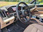 Thumbnail Photo 3 for 2024 Porsche Cayenne