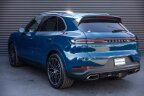 Thumbnail Photo 2 for 2024 Porsche Cayenne