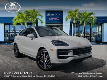 2024 Porsche Cayenne S