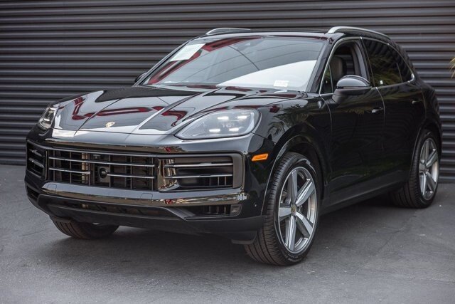 2024 Porsche Cayenne E-Hybrid