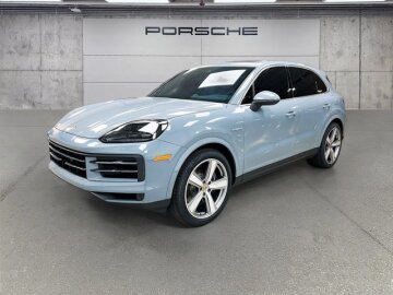 2024 Porsche Cayenne E-Hybrid