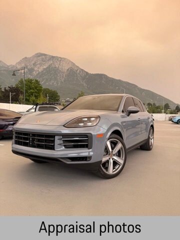 2024 Porsche Cayenne E-Hybrid