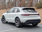 Thumbnail Photo 2 for 2024 Porsche Macan
